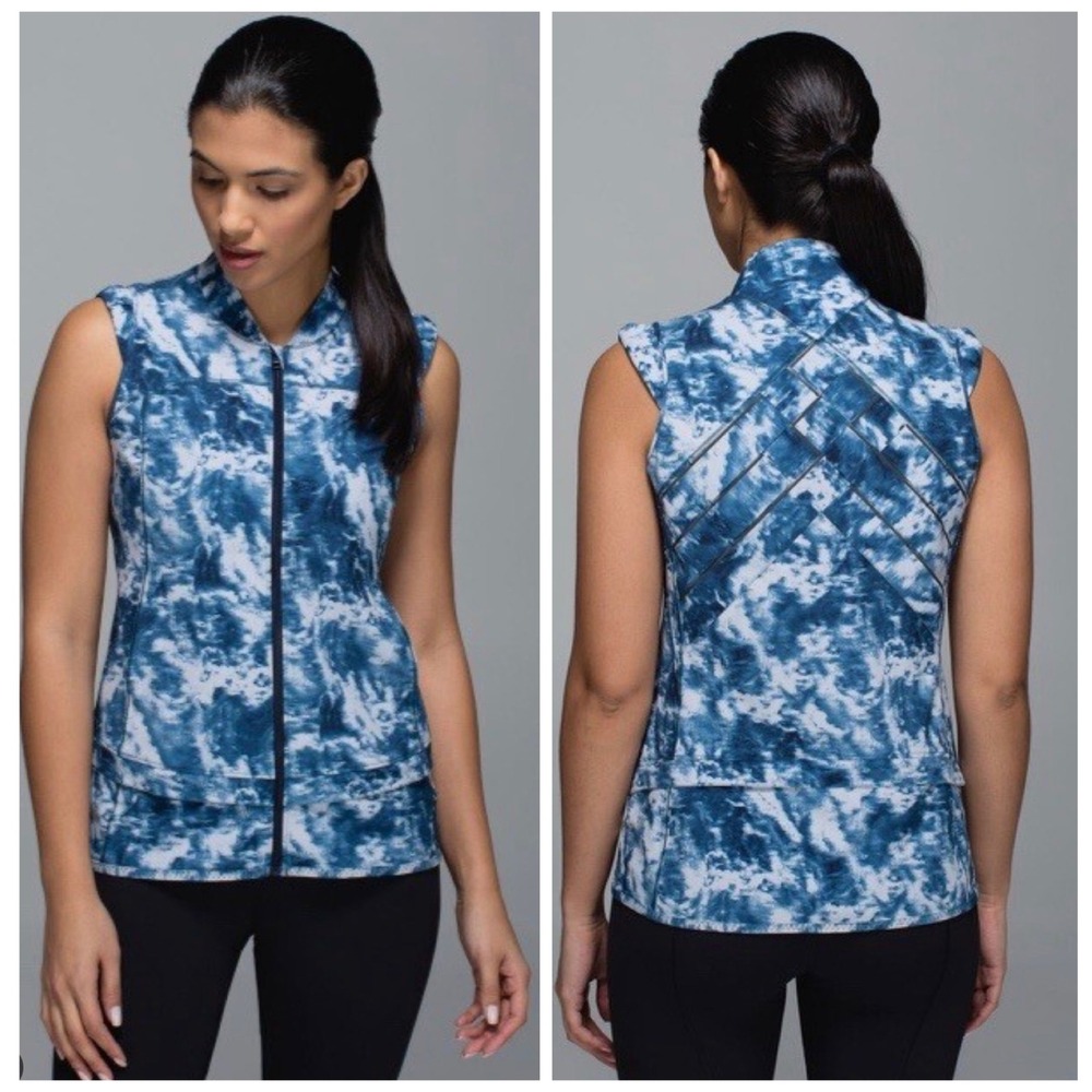 Lululemon Light Speed Vest Sea Side Silver Fox Alberta Lake Blue Print Size 4